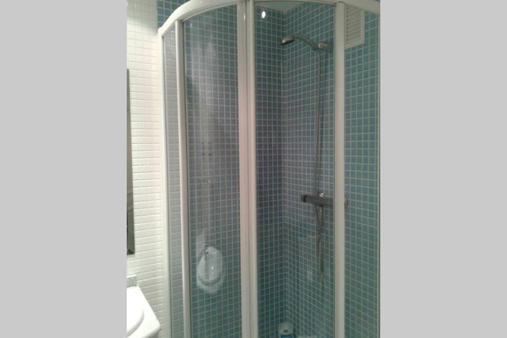 Apartamento Gp Junto Al Parque Del Retiro Madrid Kültér fotó