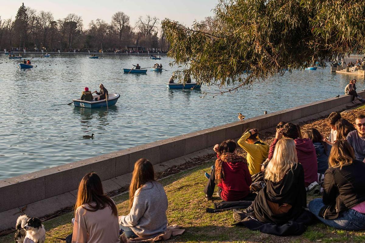 Apartamento Gp Junto Al Parque Del Retiro Madrid Kültér fotó